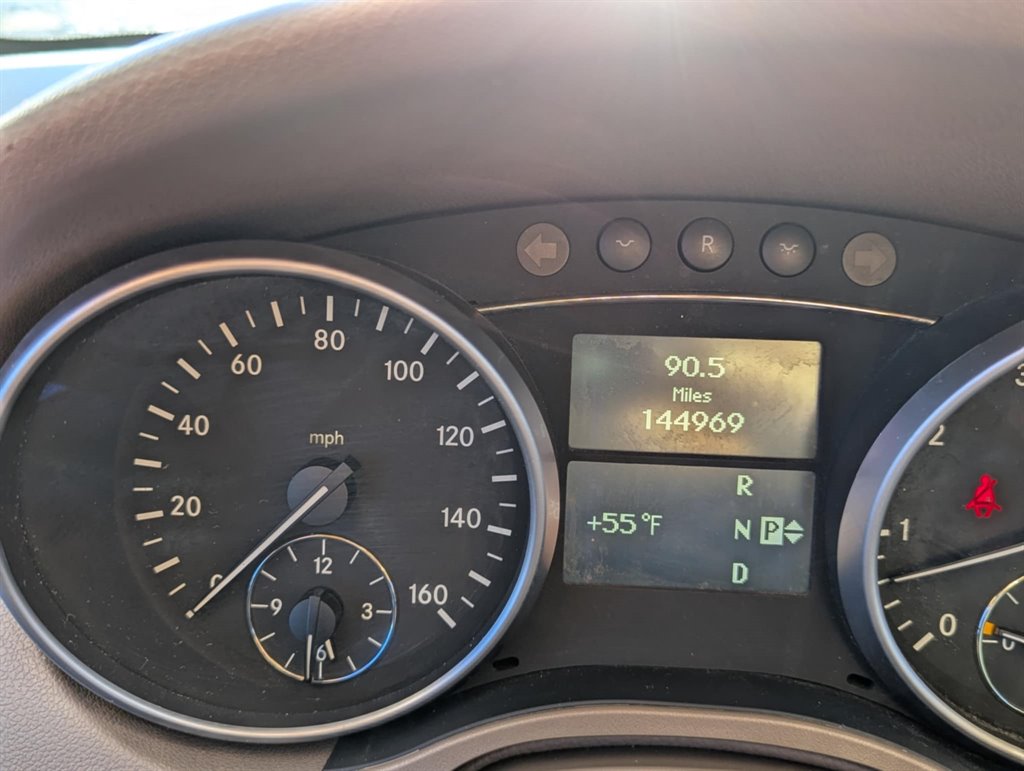 2011 Mercedes-Benz M-Class ML350 4MATIC photo