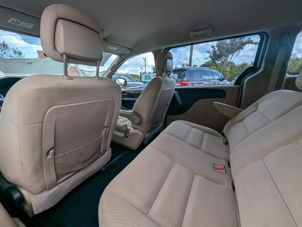 2015 Dodge Grand Caravan SE photo