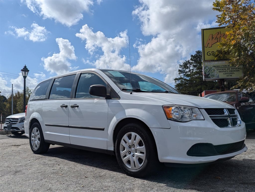 2015 Dodge Grand Caravan SE photo