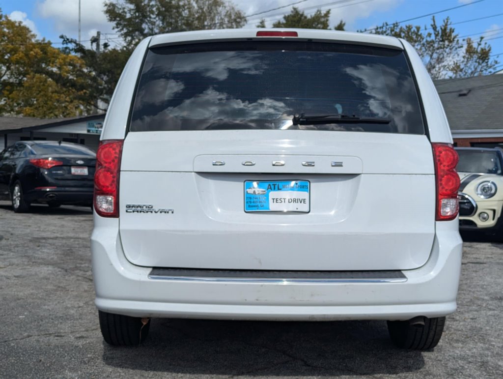 2015 Dodge Grand Caravan SE photo