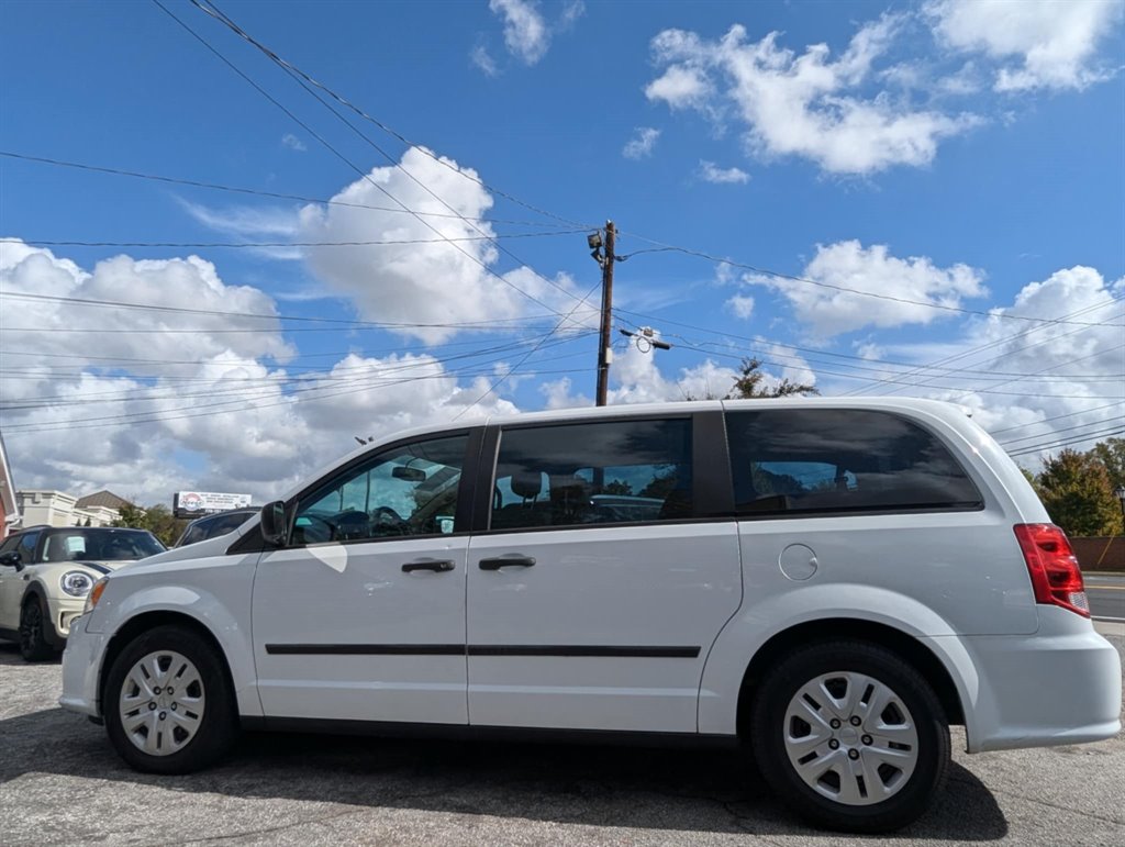 2015 Dodge Grand Caravan SE photo