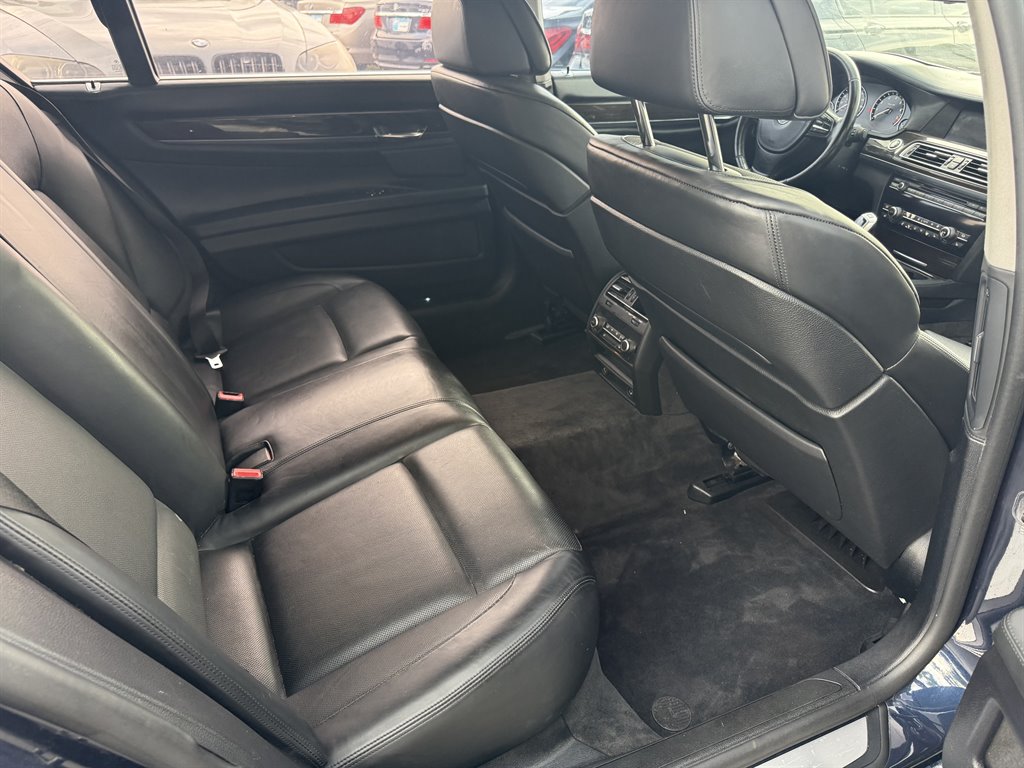 2011 BMW 750lxi - $8,300