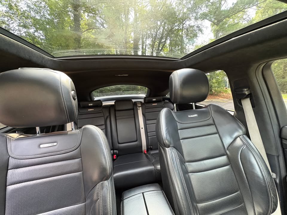 2016 Mercedes-Benz E-Class - $40,000