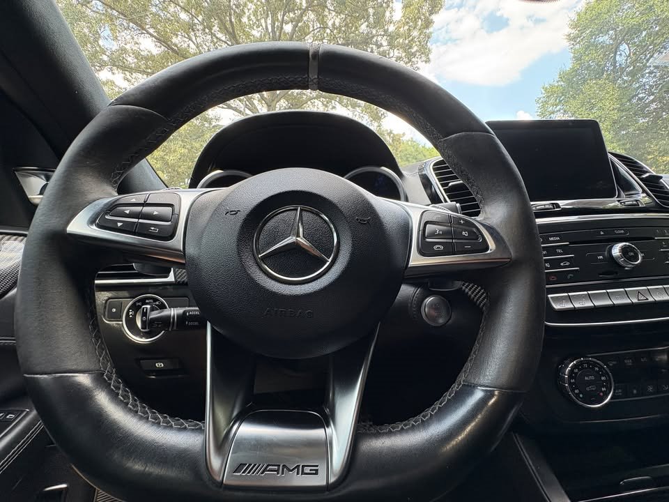 2016 Mercedes-Benz E-Class - $40,000