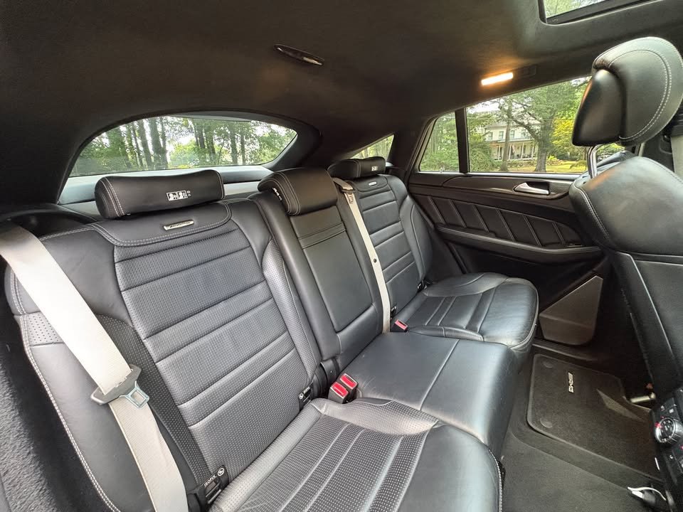 2016 Mercedes-Benz E-Class - $40,000