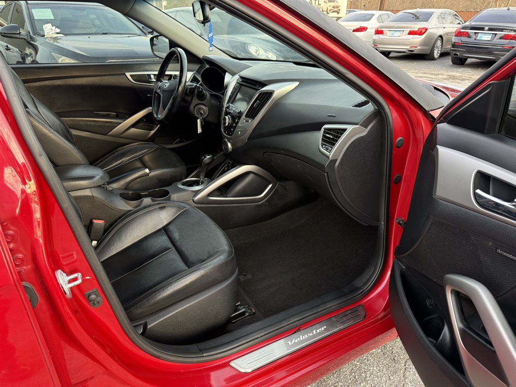 2014 Hyundai Veloster - $5,790