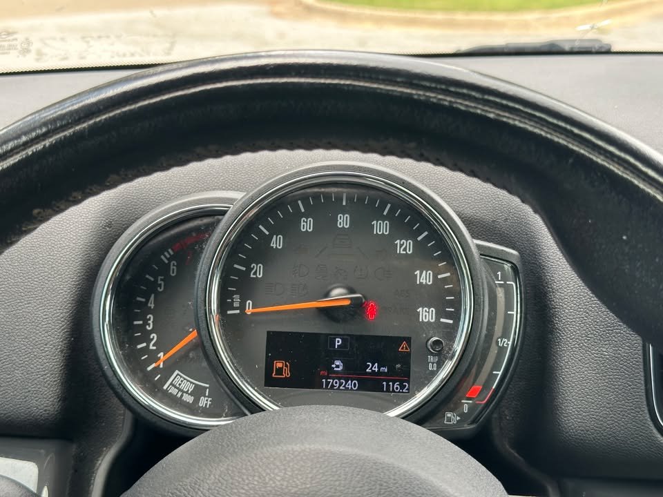 2018 MINI Countryman - $8,999