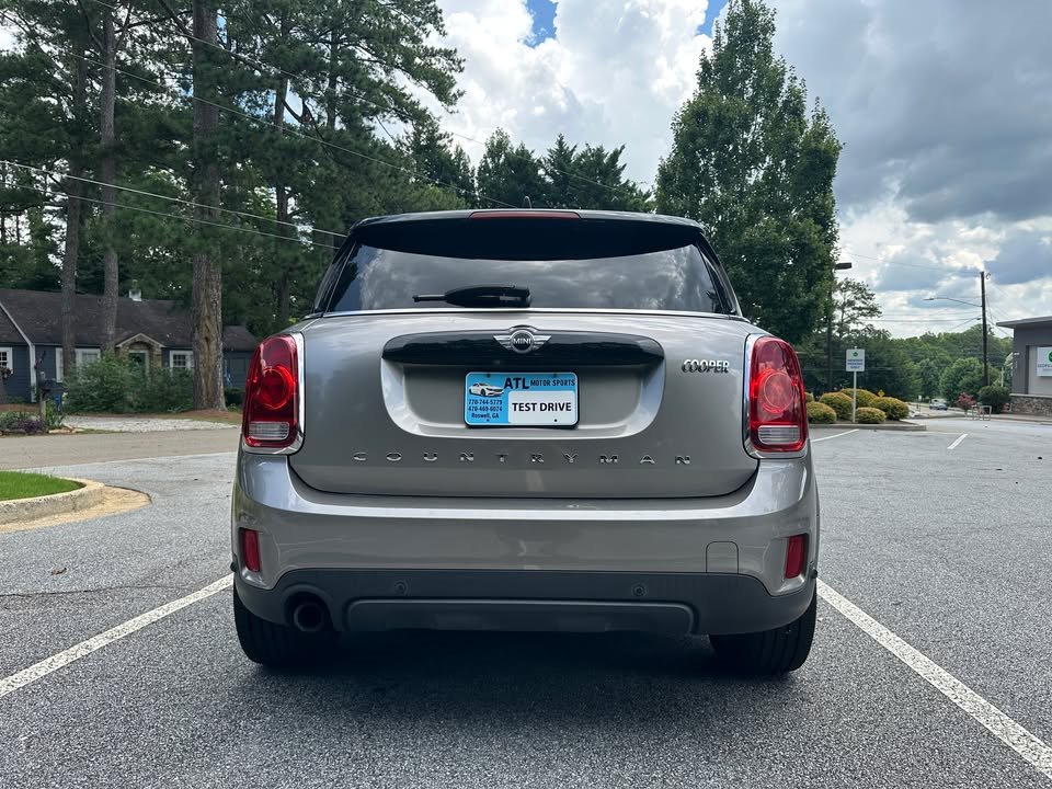 2018 MINI Countryman - $8,999