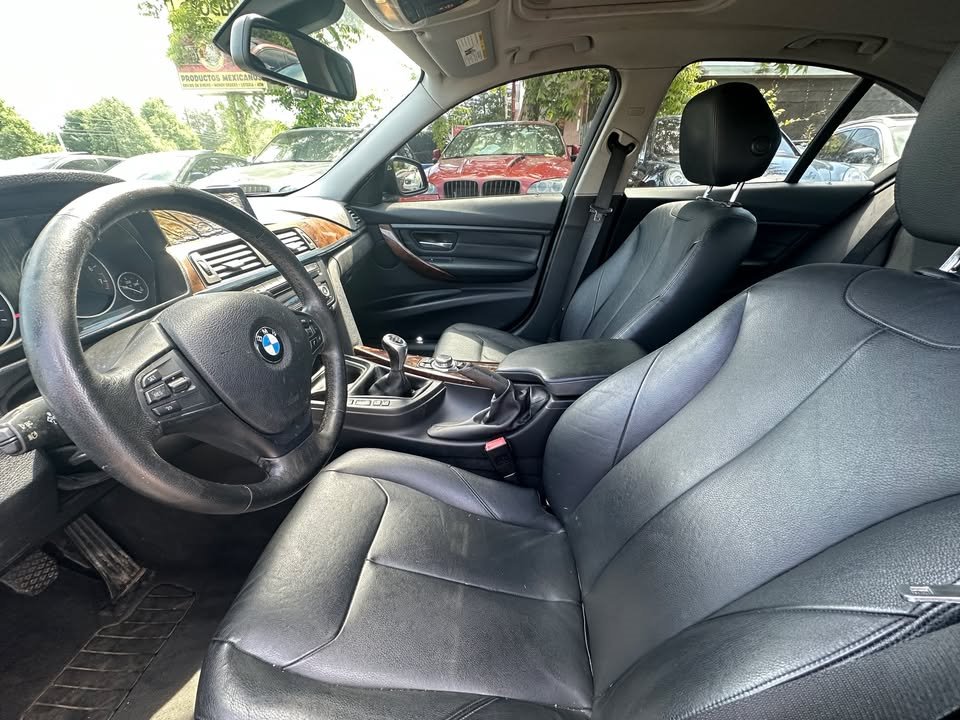 2012 BMW 335i - $11,999