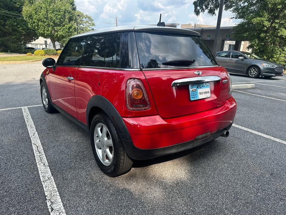 2010 MINI Cooper - $4,200