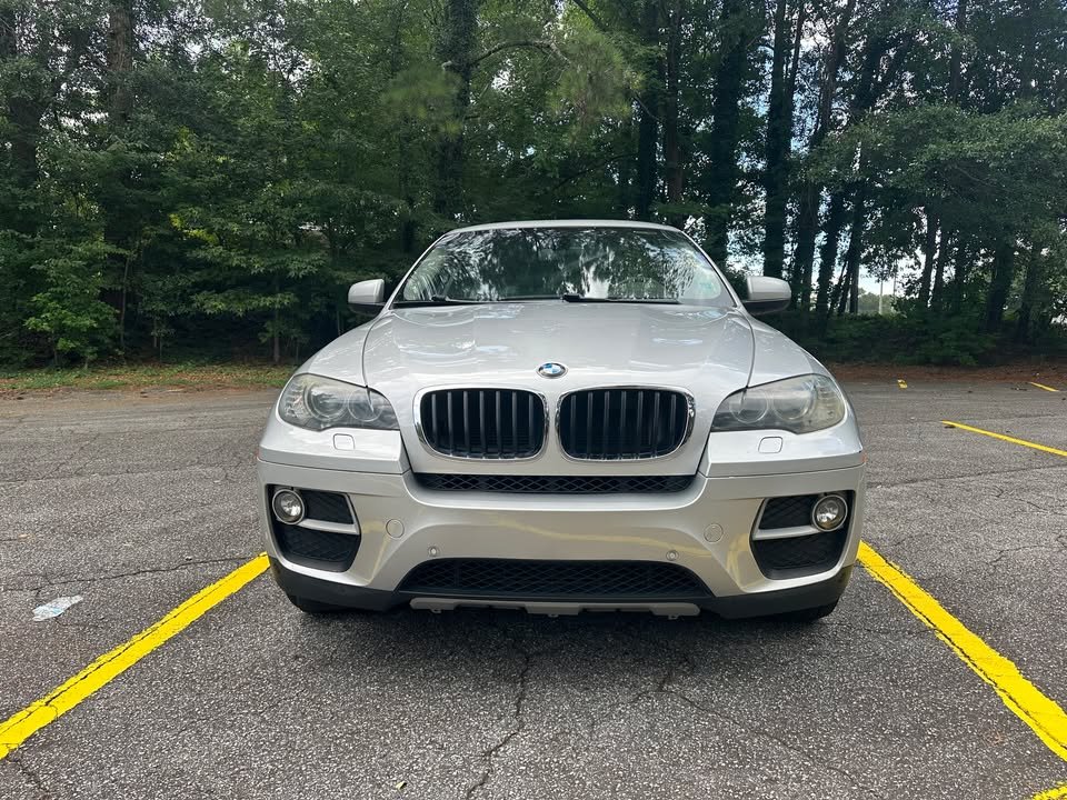 2013 BMW X6 - $11,999