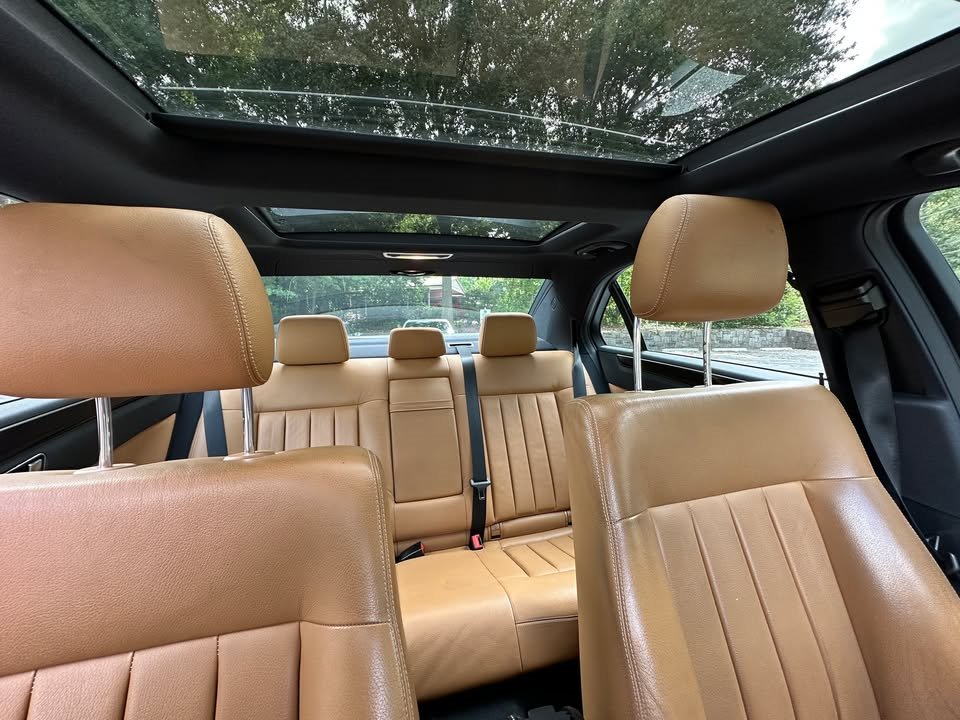 2011 Mercedes-Benz E-Class - $6,900