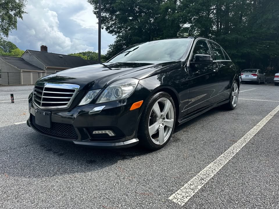 2011 Mercedes-Benz E-Class - $6,900