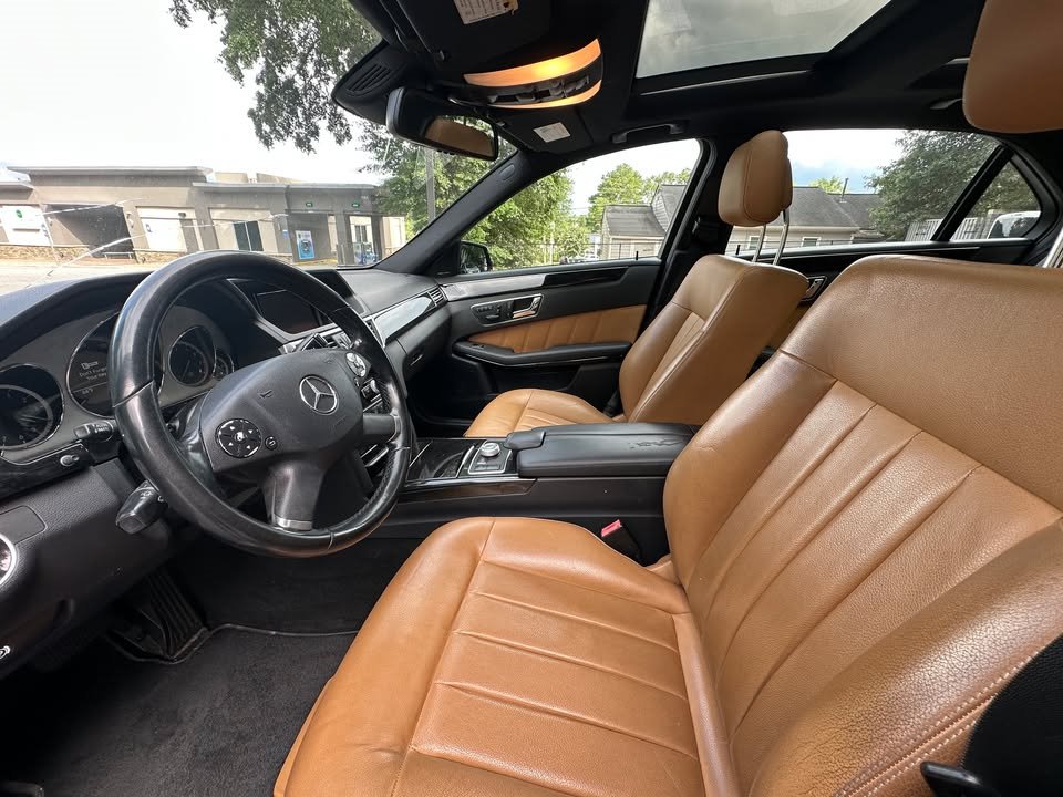2011 Mercedes-Benz E-Class - $6,900