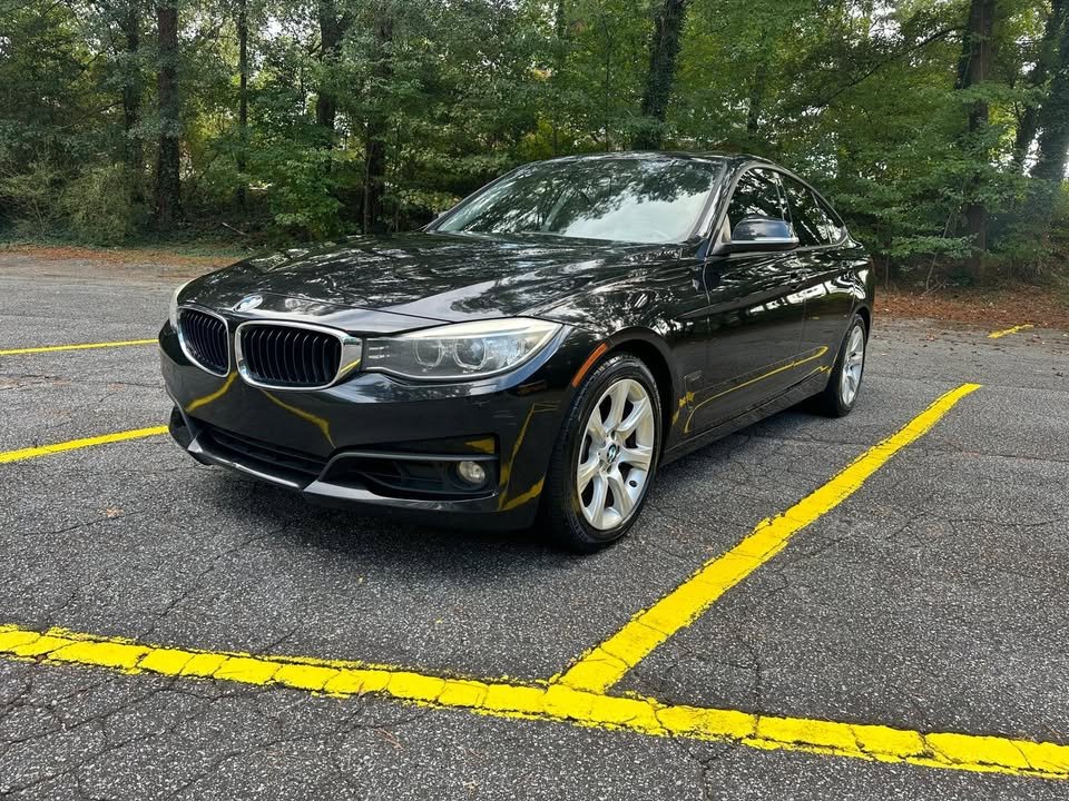 2014 BMW 335 - $9,900