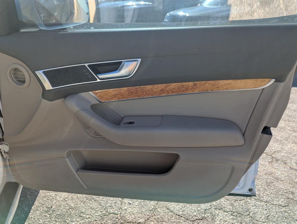 2010 Audi A6 3.0T quattro Premium Plus photo