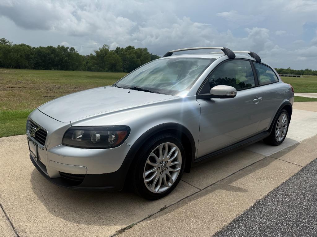 2008 Volvo C30 - $5,700