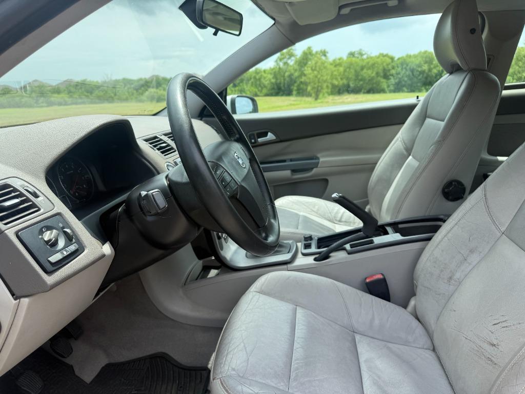 2008 Volvo C30 - $5,700