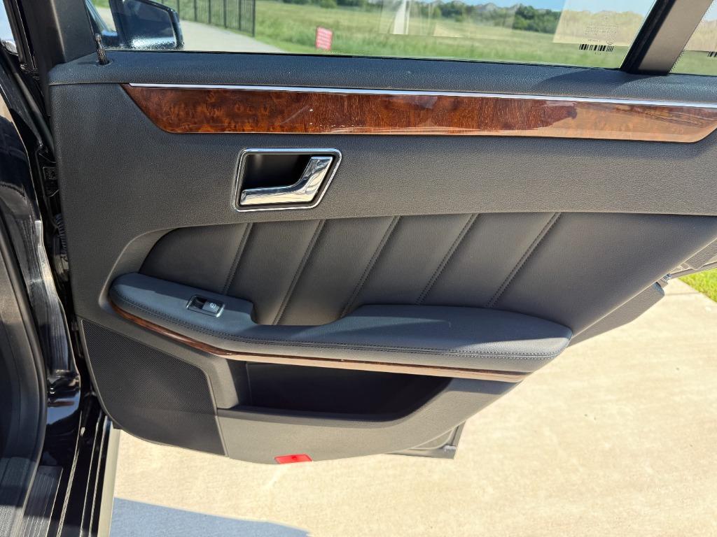 2011 Mercedes-Benz E-Class - $7,250