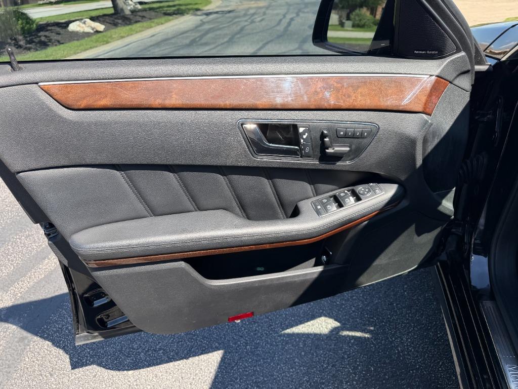 2011 Mercedes-Benz E-Class - $7,250