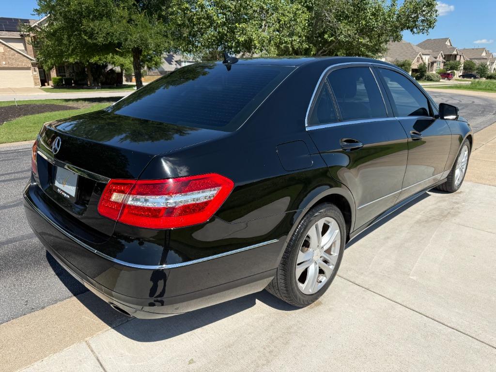 2011 Mercedes-Benz E-Class - $7,250