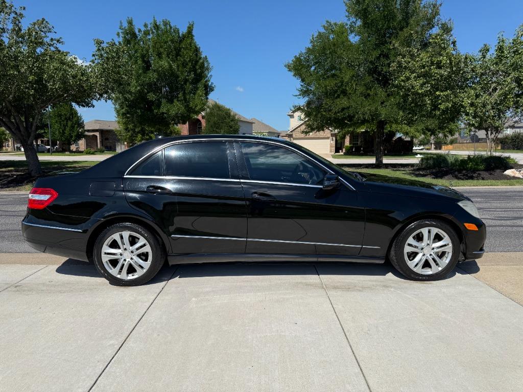 2011 Mercedes-Benz E-Class - $7,250