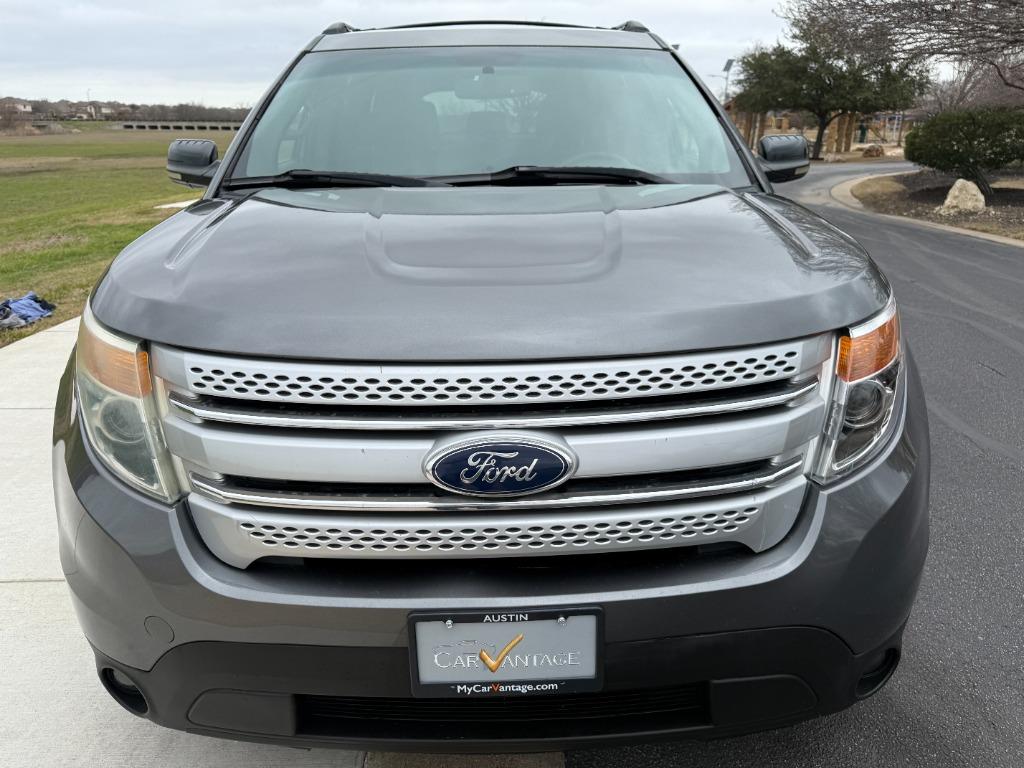 2011 Ford Explorer XLT photo