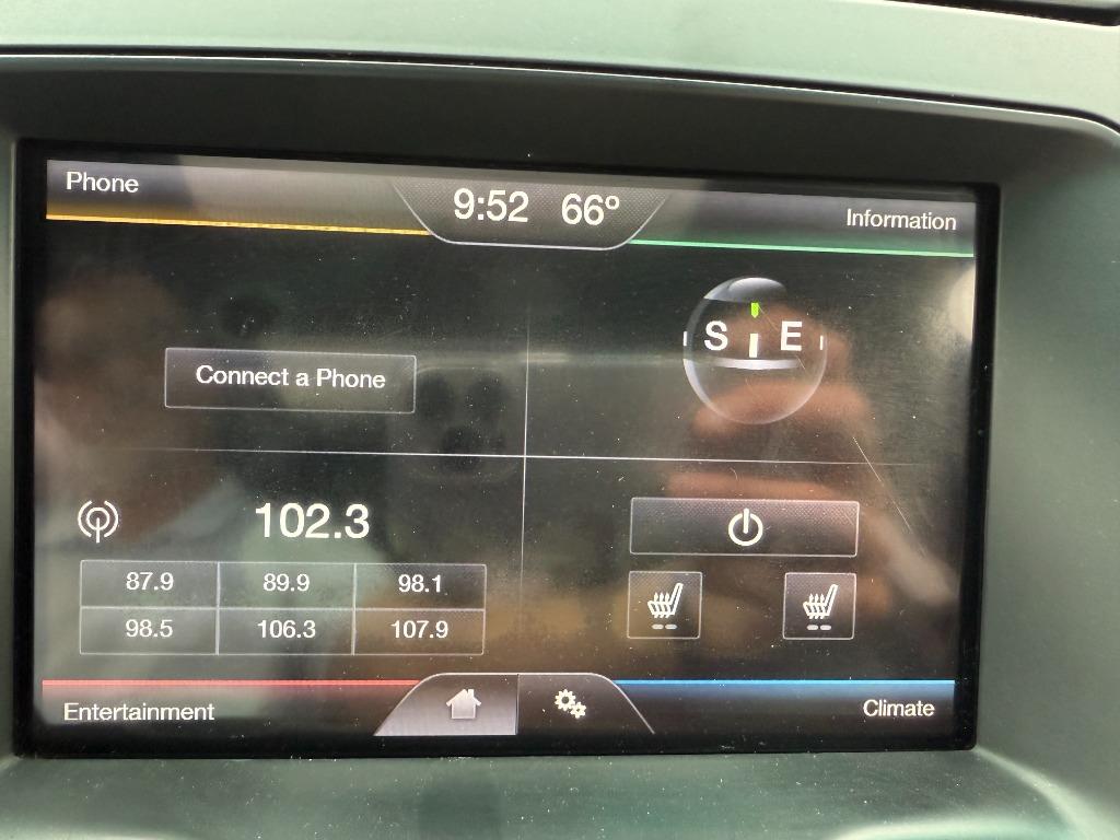 2011 Ford Explorer XLT photo