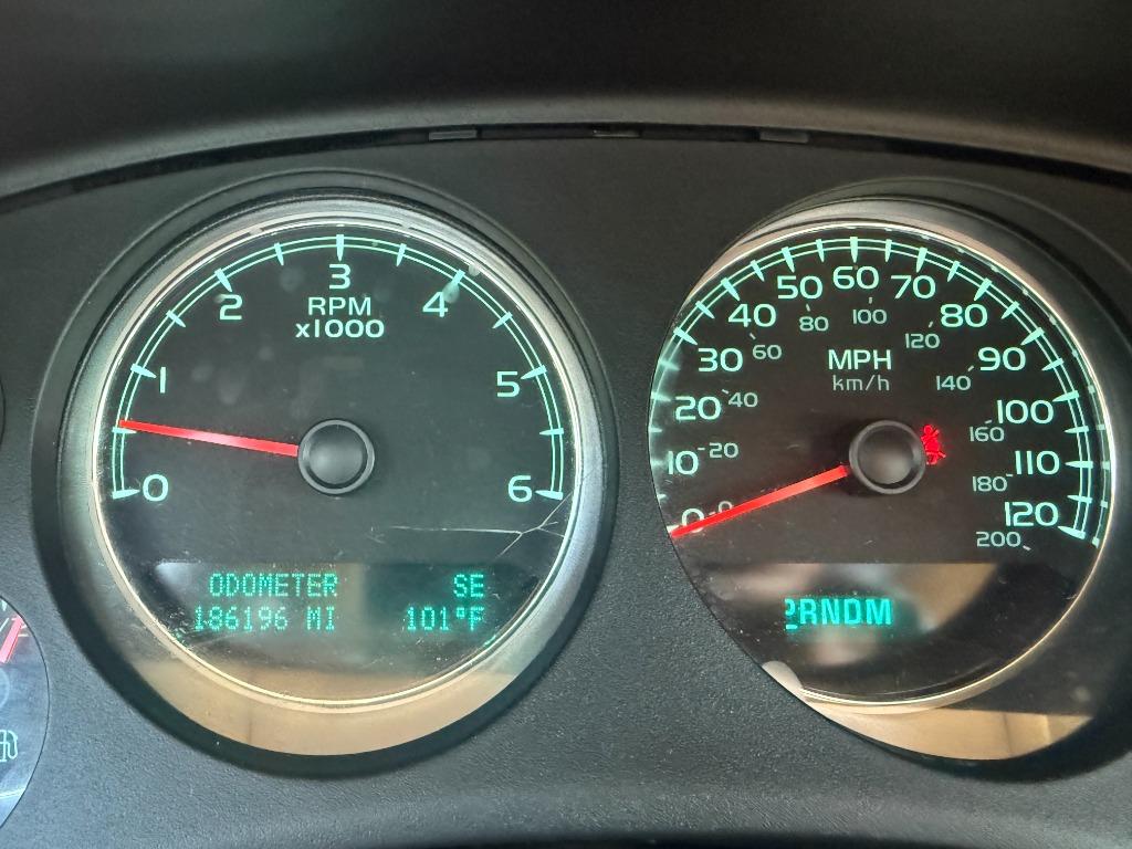 2013 Chevrolet Suburban - $8,800