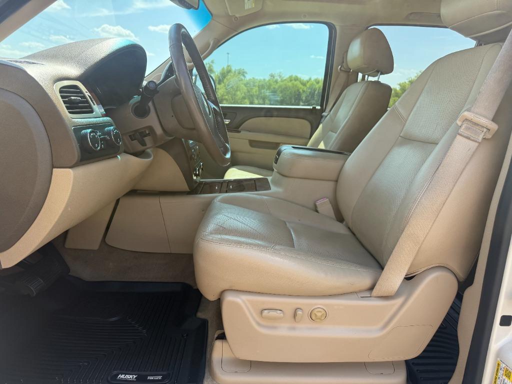 2013 Chevrolet Suburban - $8,800