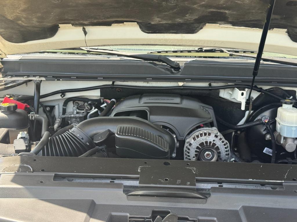 2013 Chevrolet Suburban - $8,800