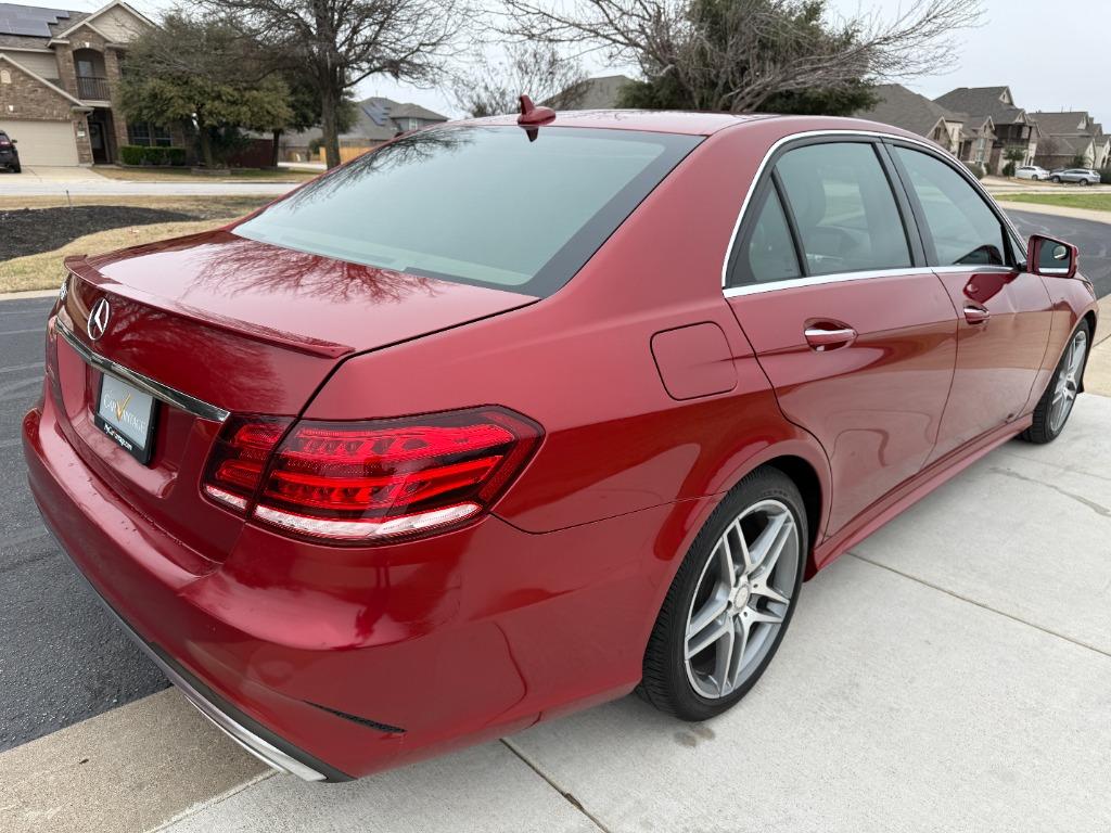 2014 Mercedes-Benz E-Class E350 Luxury photo