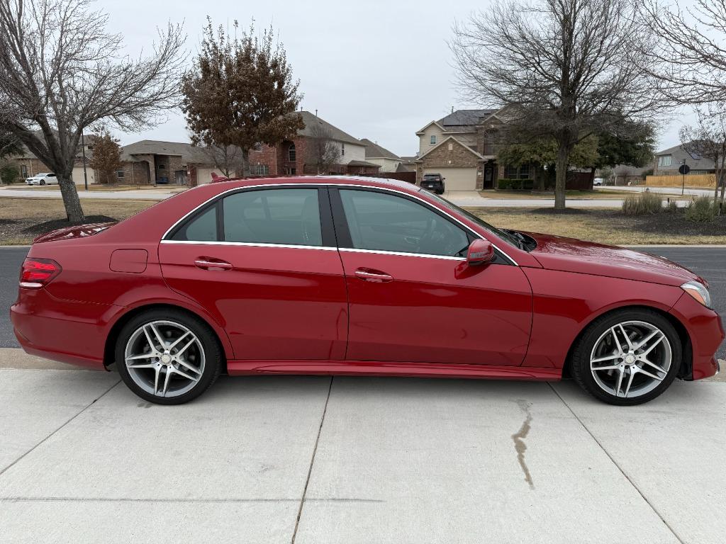 2014 Mercedes-Benz E-Class E350 Luxury photo
