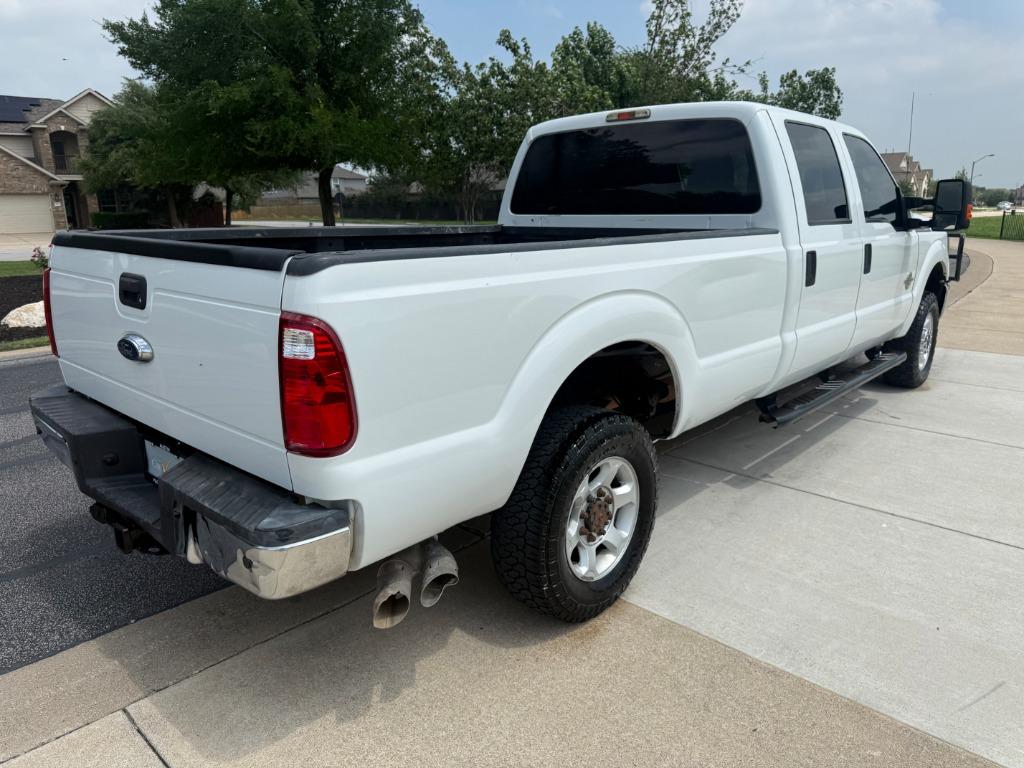 2014 Ford F-250 - $17,400