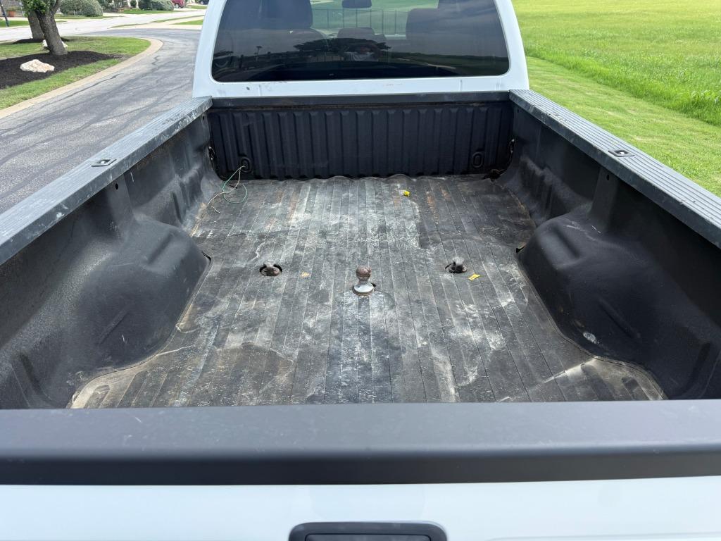 2014 Ford F-250 - $17,400