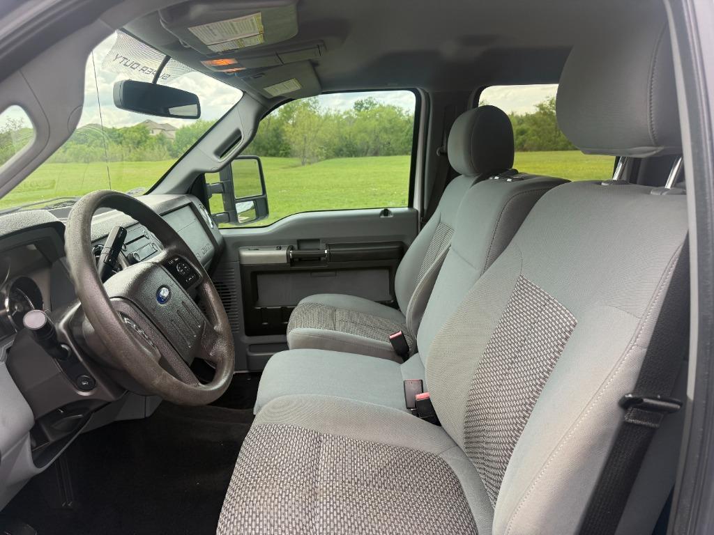 2014 Ford F-250 - $17,400