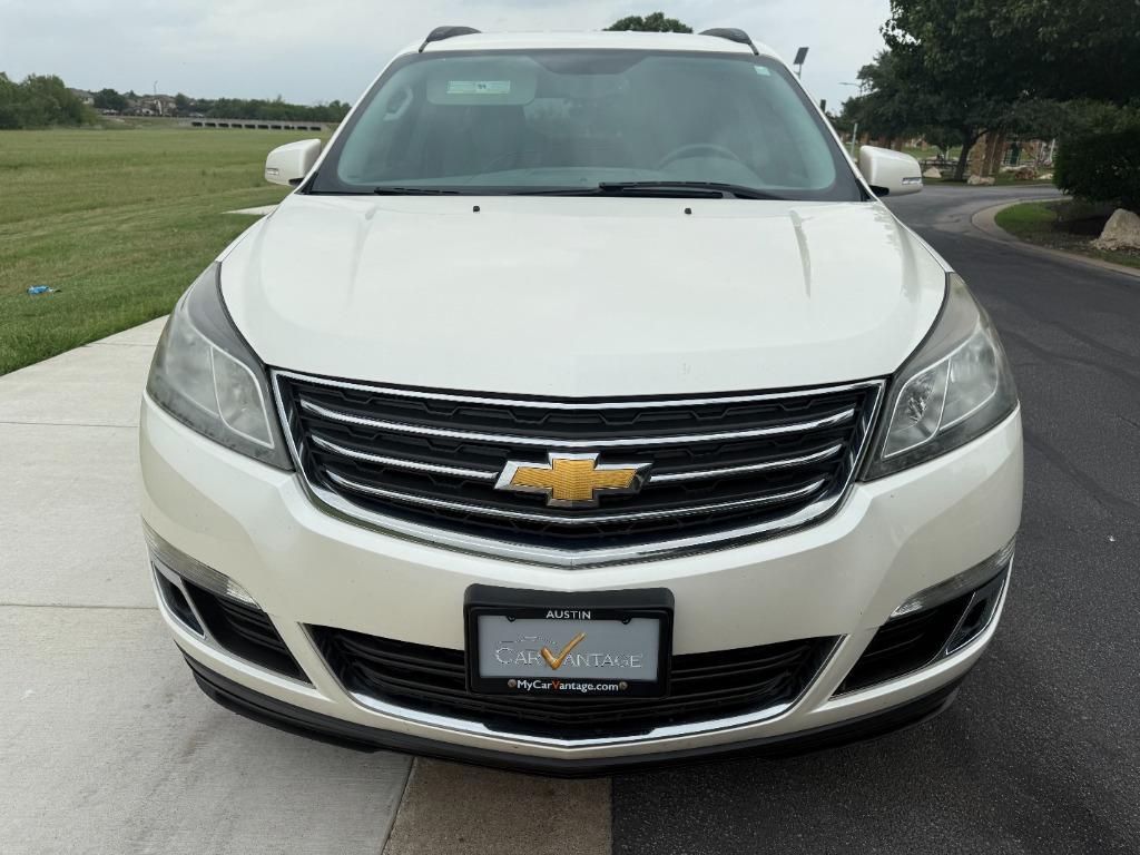 2014 Chevrolet Traverse LT photo