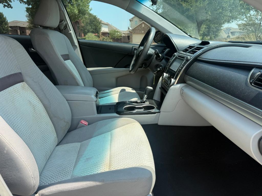2014 Toyota Camry - $10,190