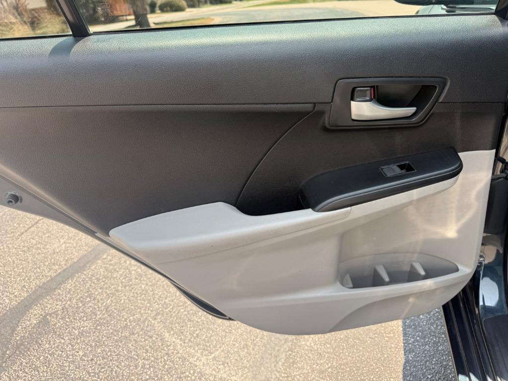 2014 Toyota Camry - $10,190