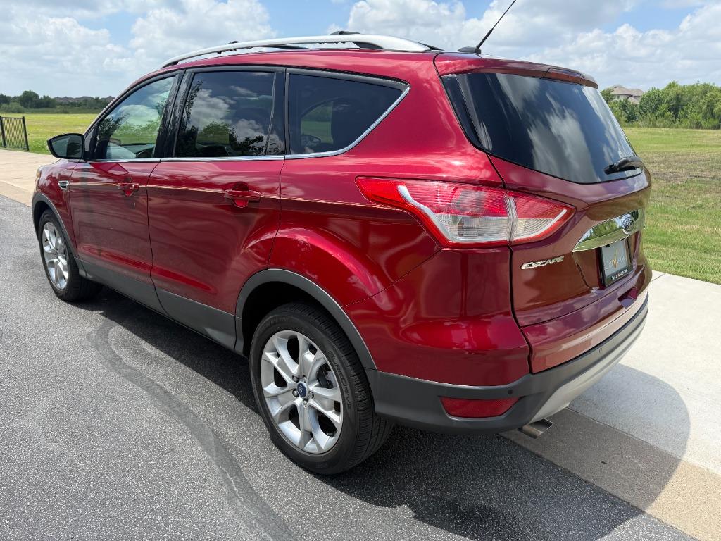 2014 Ford Escape - $8,300