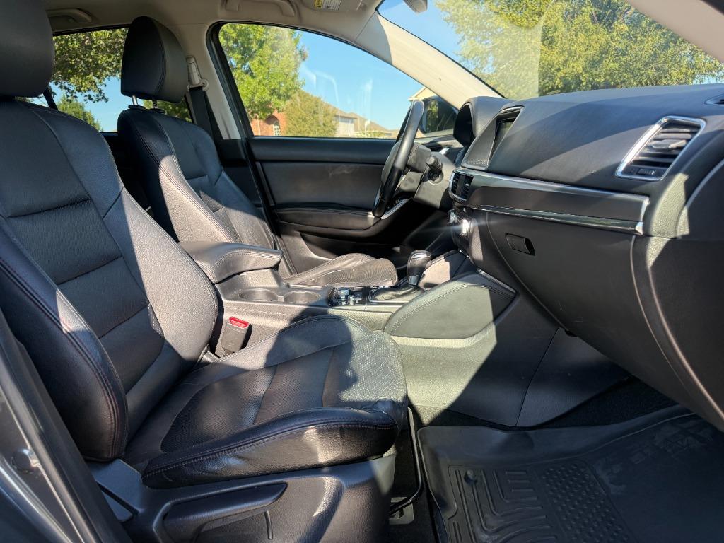 2016 MAZDA CX-5 - $11,800