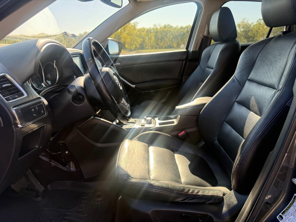 2016 MAZDA CX-5 - $11,800