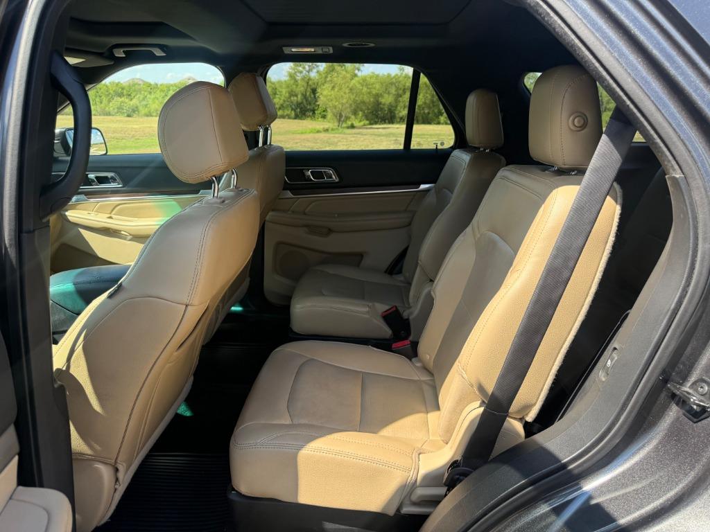 2016 Ford Explorer - $8,700