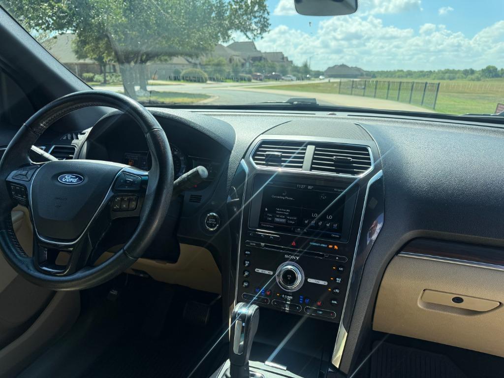 2016 Ford Explorer - $8,700