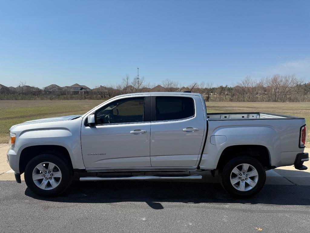 2017 GMC Canyon SLE photo