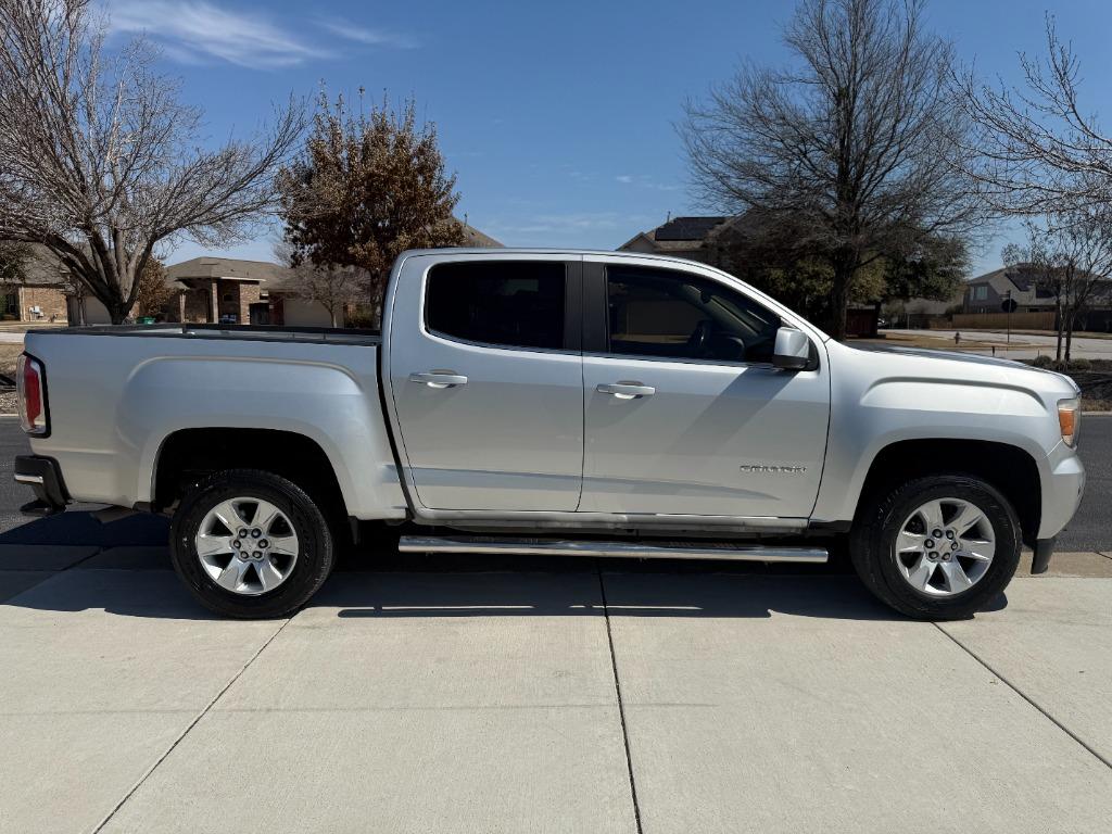 2017 GMC Canyon SLE photo