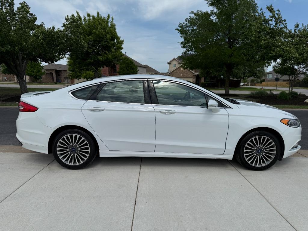 2017 Ford Fusion Titanium photo