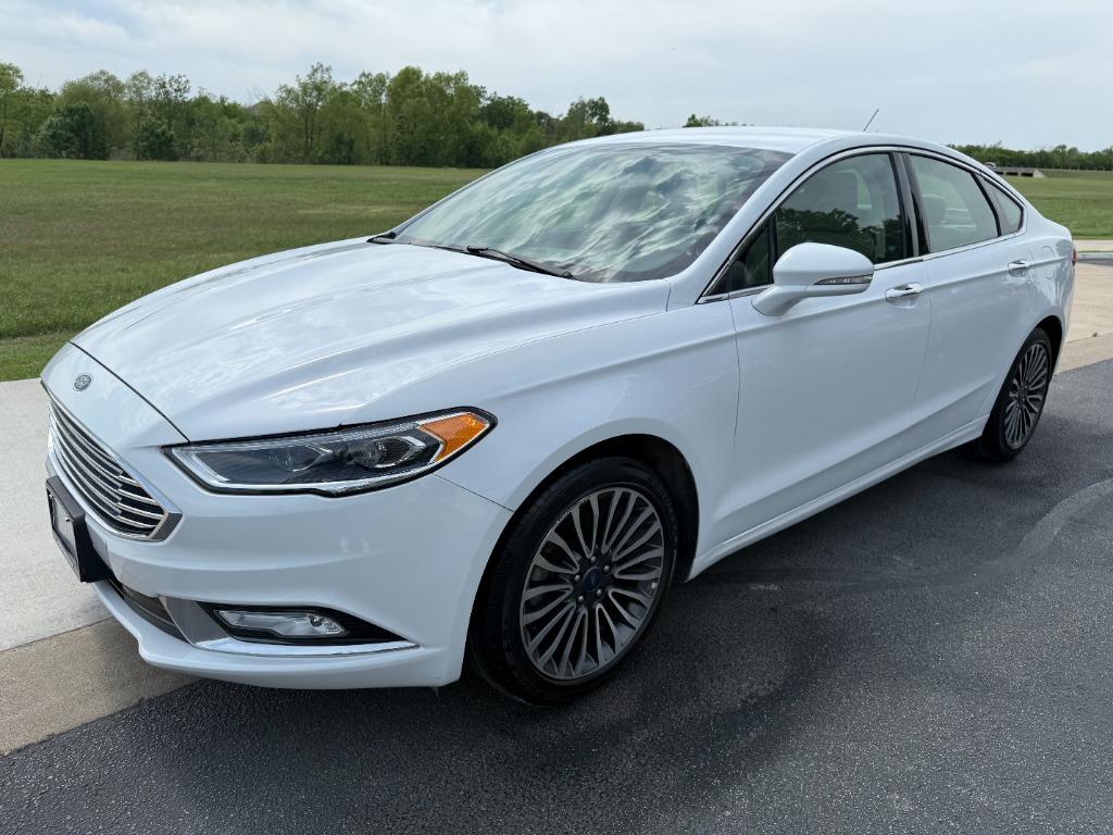2017 Ford Fusion Titanium photo