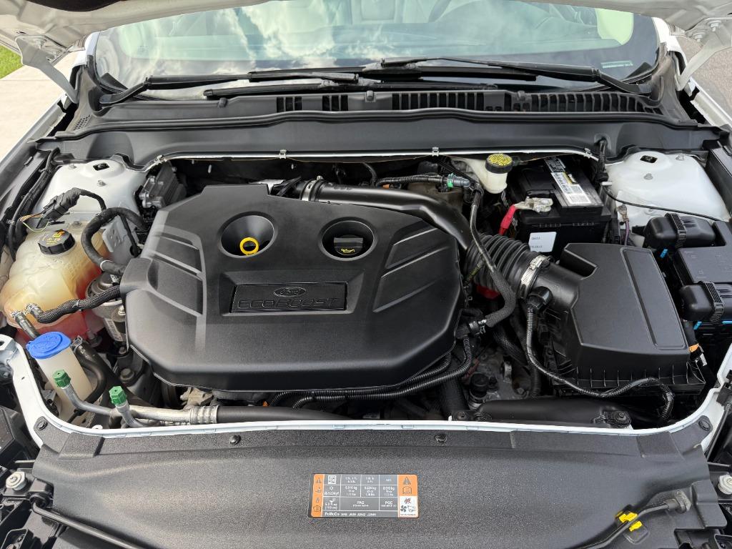 2017 Ford Fusion Titanium photo