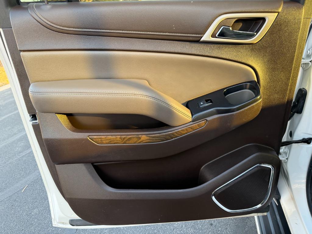 2018 GMC Yukon XL 1500 Denali photo